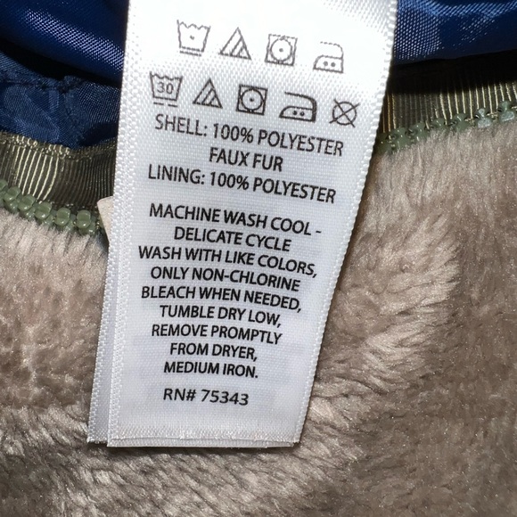 Kids Tommy Bahama Fleece Jacket | Size XL (14) - Picture 7 of 7